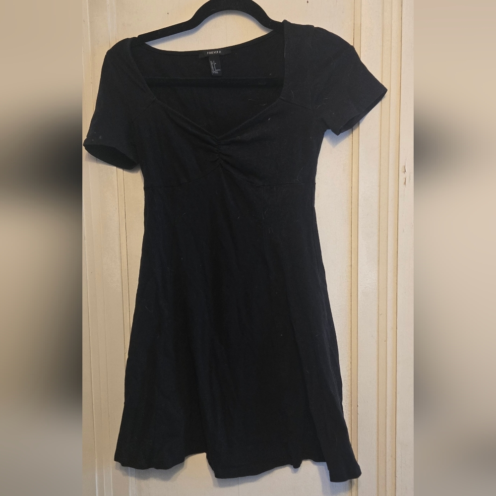 Forever 21 Size Small Black Skater Dress